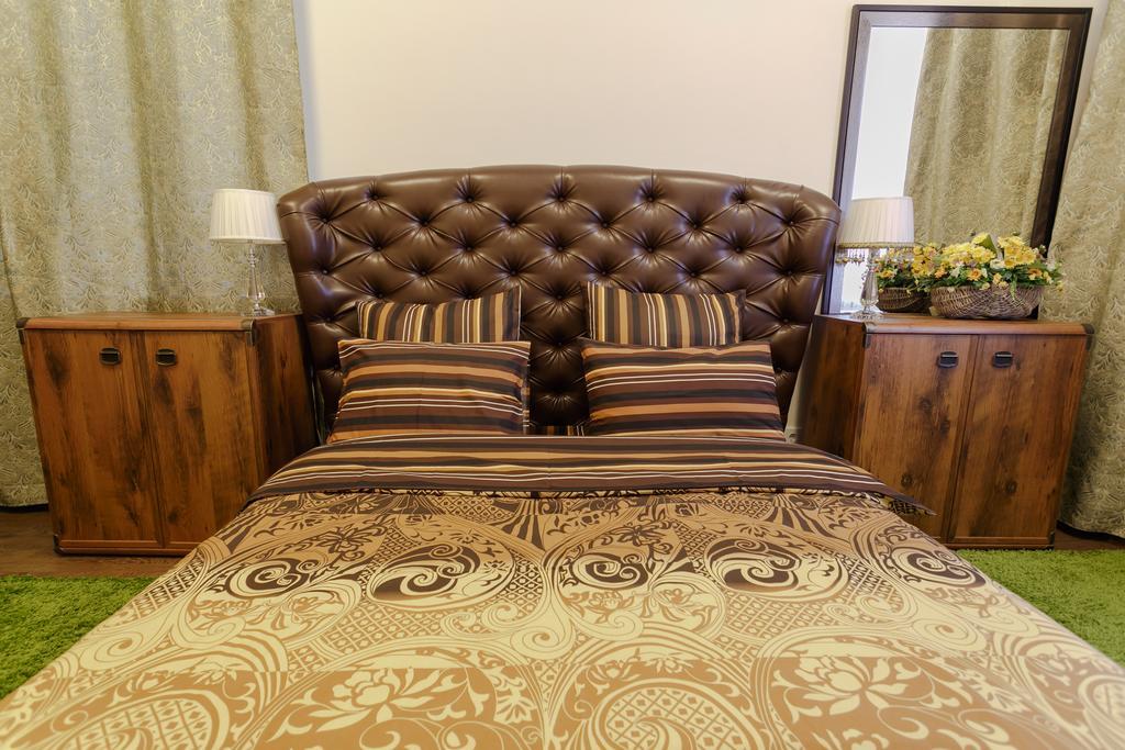 Swedish Apartment At Romanovskaia 22 Minsk Esterno foto